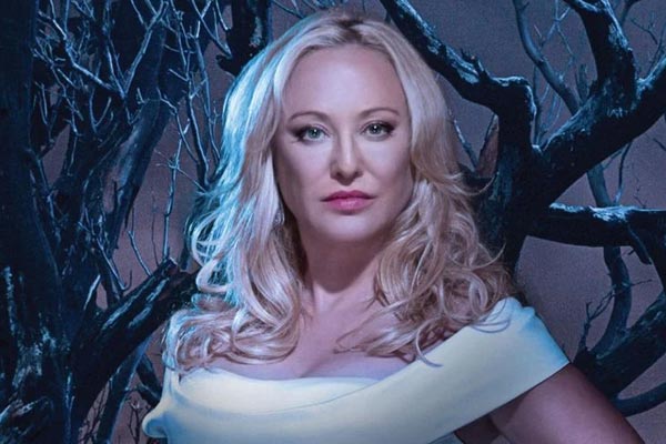 Maria Sunderland in Swamp Thing