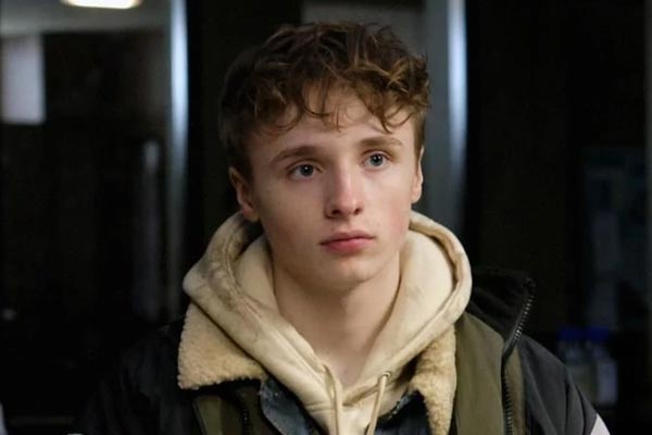 Tom in War of the Worlds