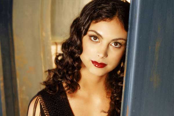 Inara Serra dans Firefly