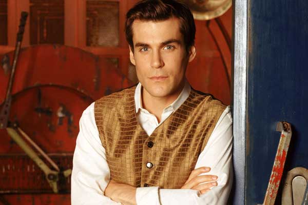 Simon Tam dans Firefly