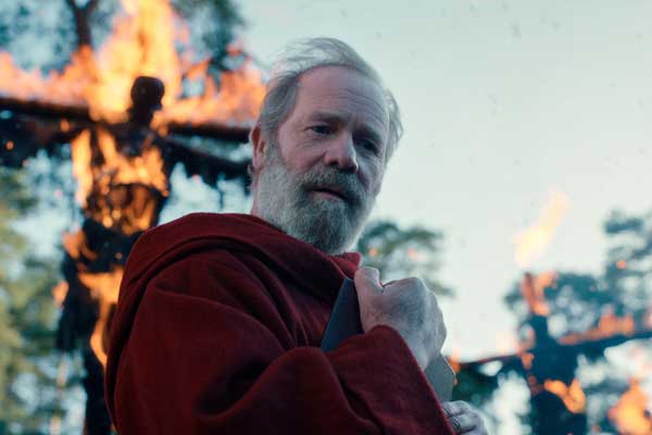 Father Carden en Cursed