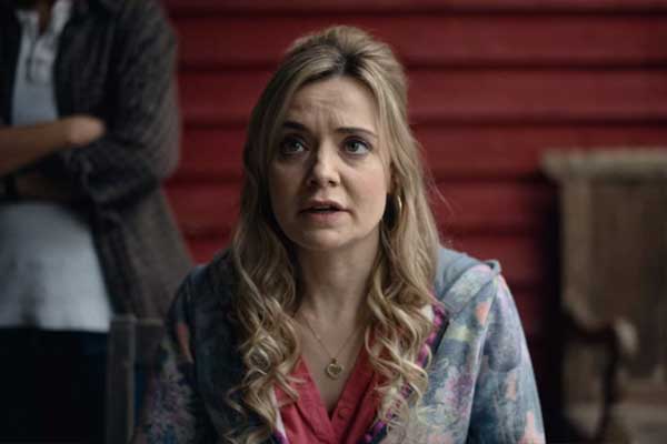 Gwen dans The End of the F***ing World