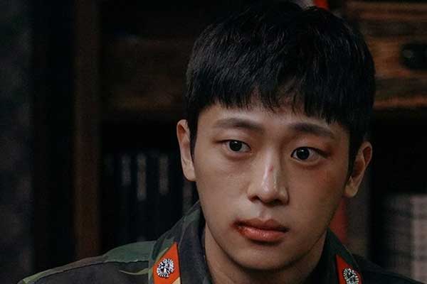 Park Kwang-beom dans Crash Landing on You