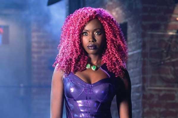 Starfire aus Titans