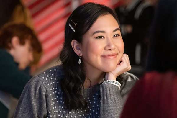 Eleanor Wong in Never Have I Ever