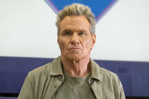 John Kreese aus Cobra Kai