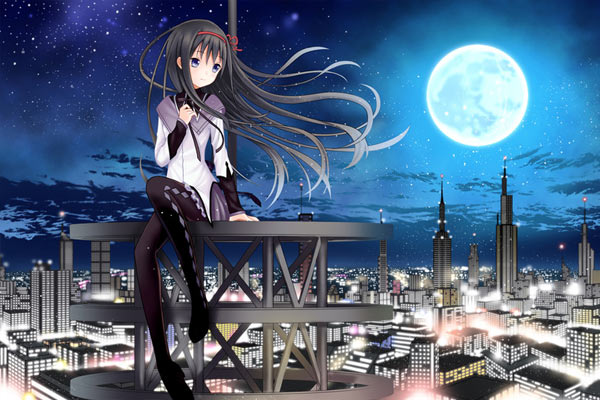 Homura Akemi em Mahou Shoujo Madoka Magica