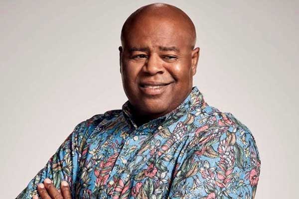 Lou Grover dans Hawaii Five-0